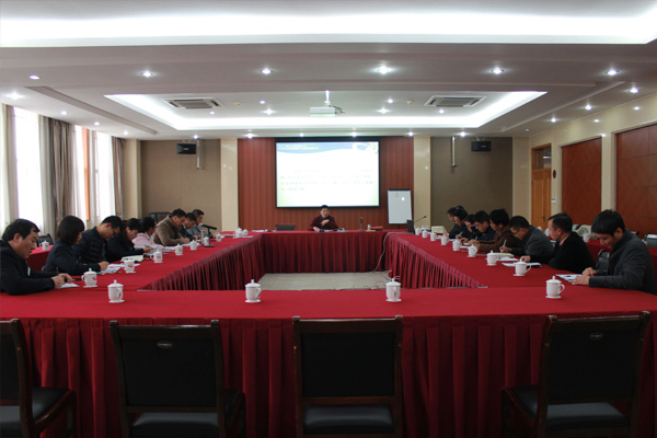 公司在义乌市党校开2017年干部学习班